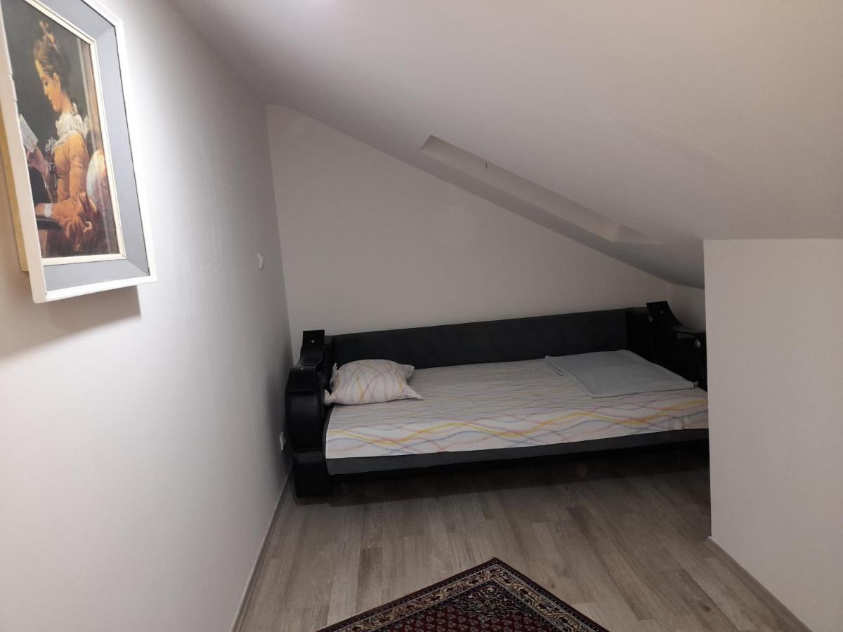 Aleksandrija 1 Ni Kültér fotó