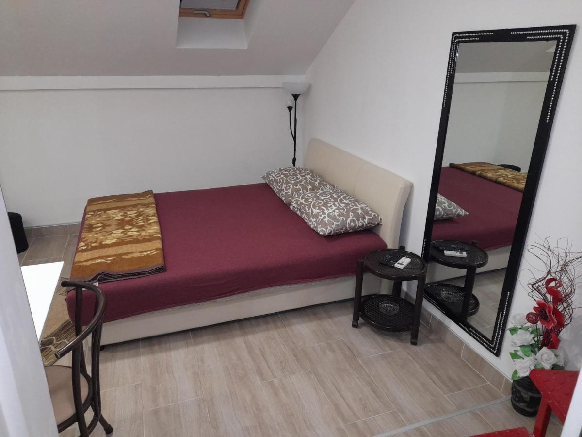Aleksandrija 1 Ni Kültér fotó